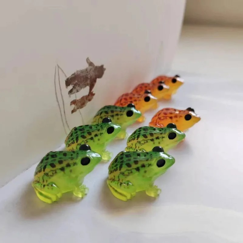 กบสีเขียวส้มน้อยน่ารัก 10 ชิ้น - Bonsai Garden China บทวิจารณ์และราคา